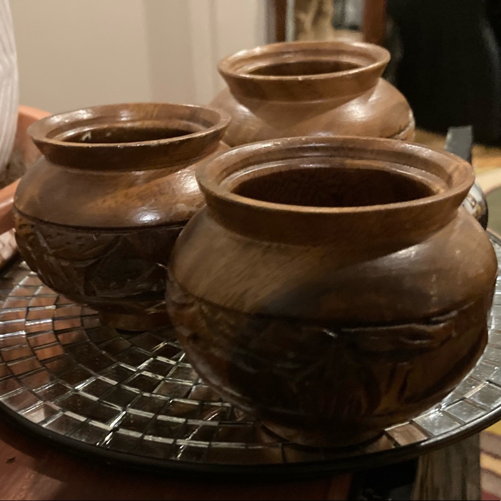 Vintage Tahitian Monkey Pod Hand Crafted Wood Bowls set of three.